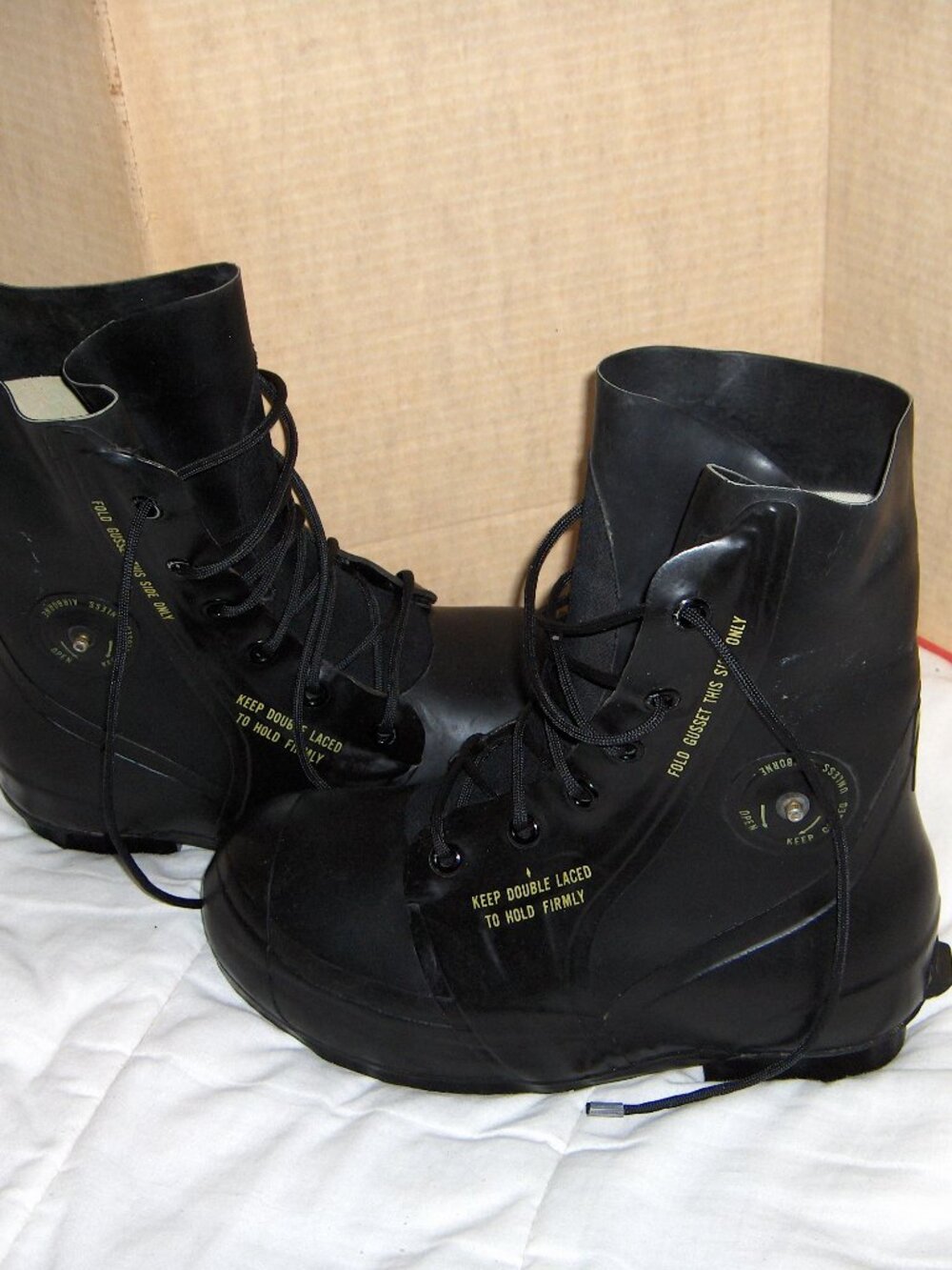 US Military Mickey Mouse, Extreme Cold Weather Boots, Size 8XW